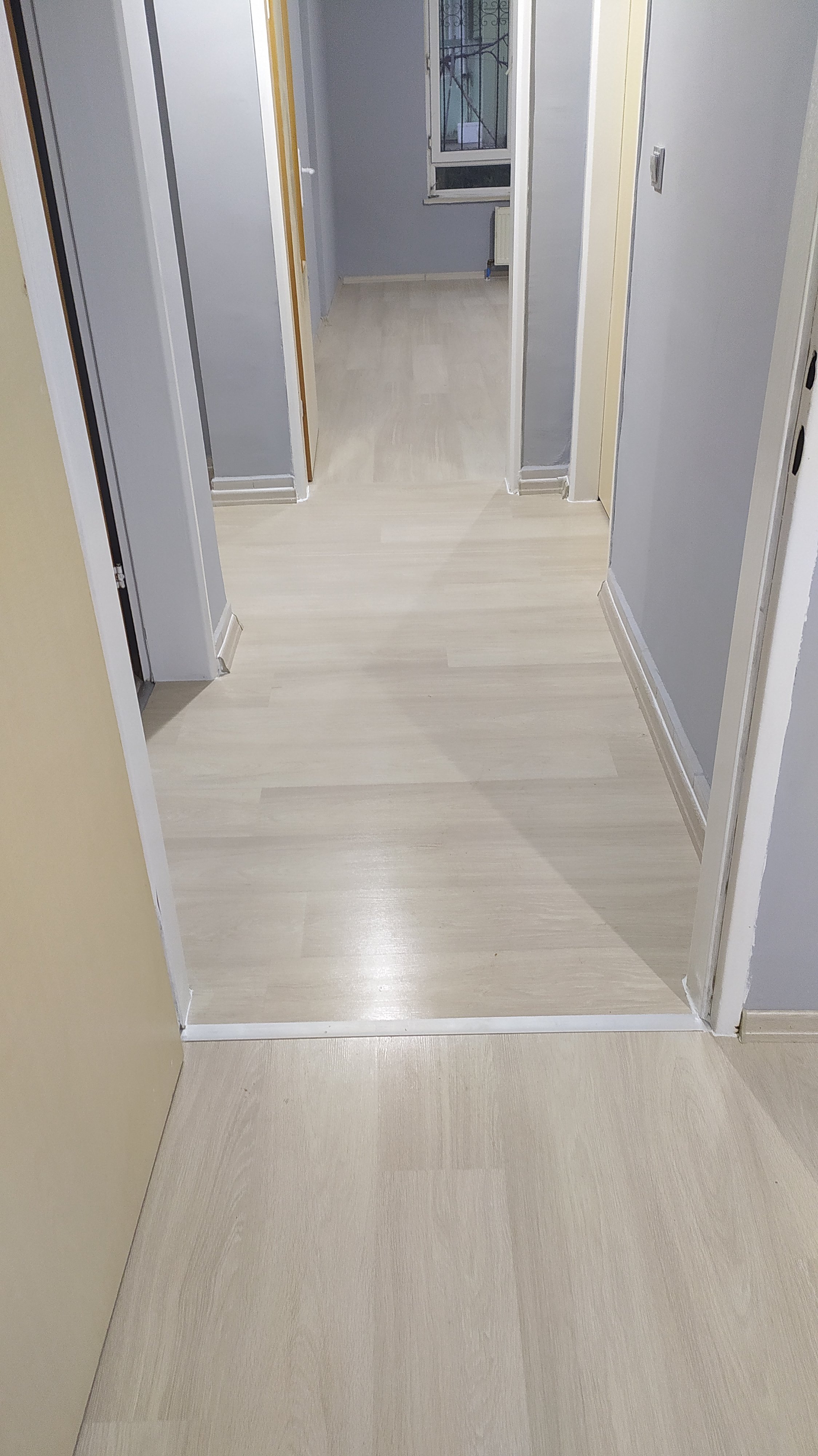 Gölcük şirinköy kalıcı konutları saffet kardeşimizin evi laminant parke döşeme 7ml akdeniz meşe 1 img 20210212 1823401425274534174850857