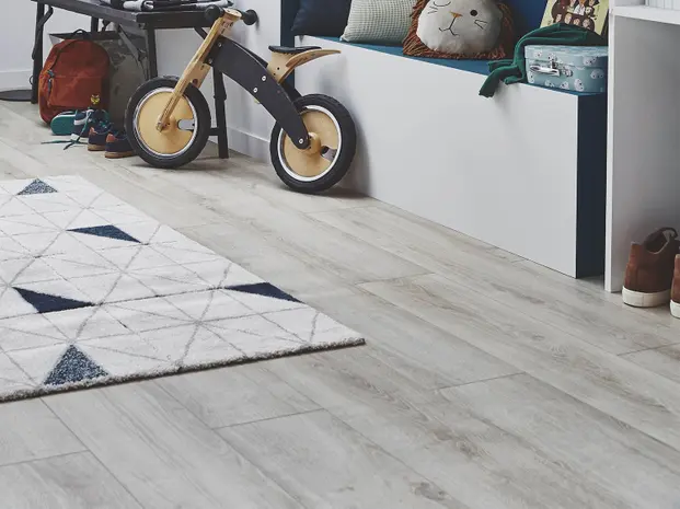 Başiskele Yeniköy Merkez Laminat Parke